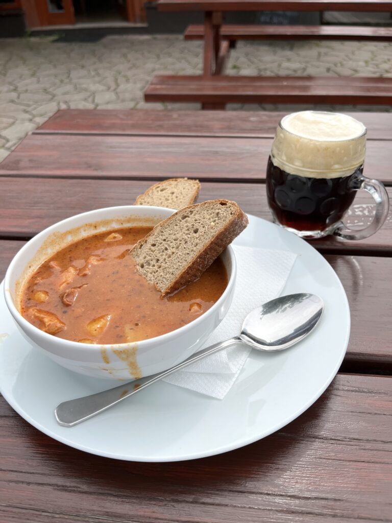 Cosa si mangia in un pub ceco